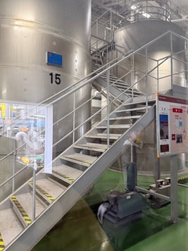 증류소 건물 내부