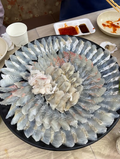 배터지게 먹은 회
