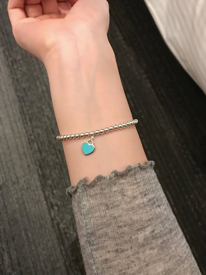 여자친구 생일 선물로 사준 팔찌