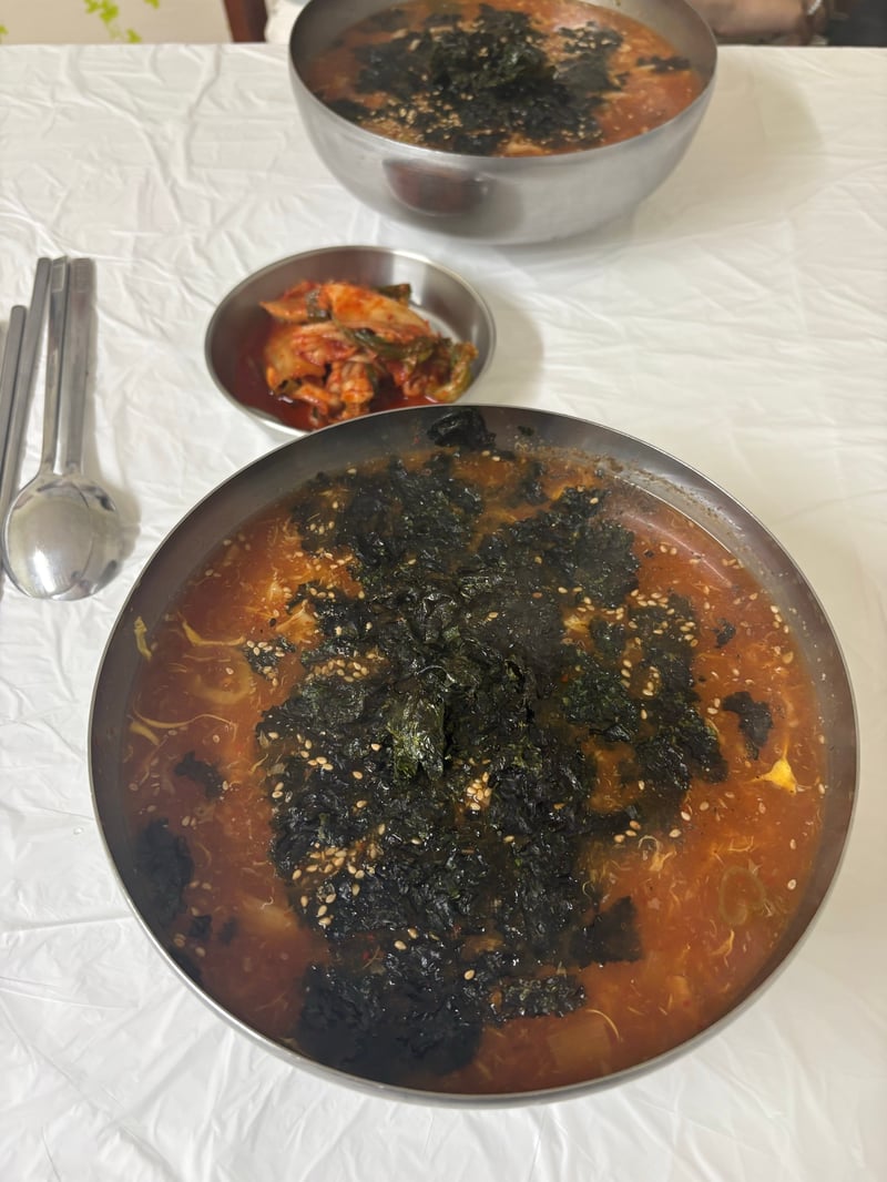 금학칼국수의 장칼국수